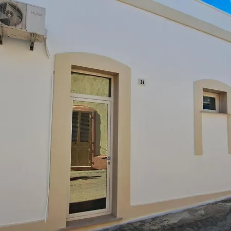 Casa Mari Санникола