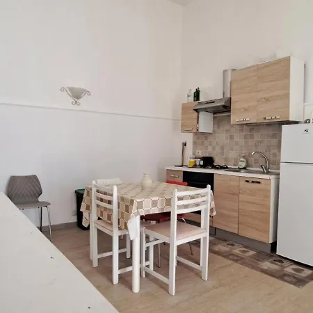 Casa Mari Nyaraló Sannicola